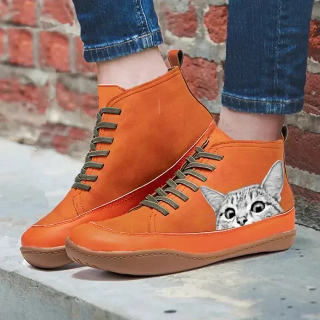 Vérène – Leder-Ankle Boots inspiriert von Katzen