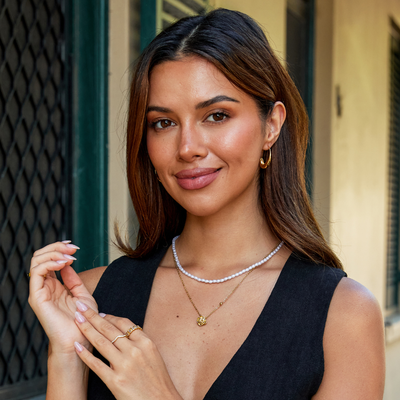 Goldene Rosenhänger-Halskette