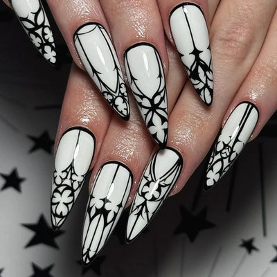 Moonlit – Glossy Gothic Nail Tips