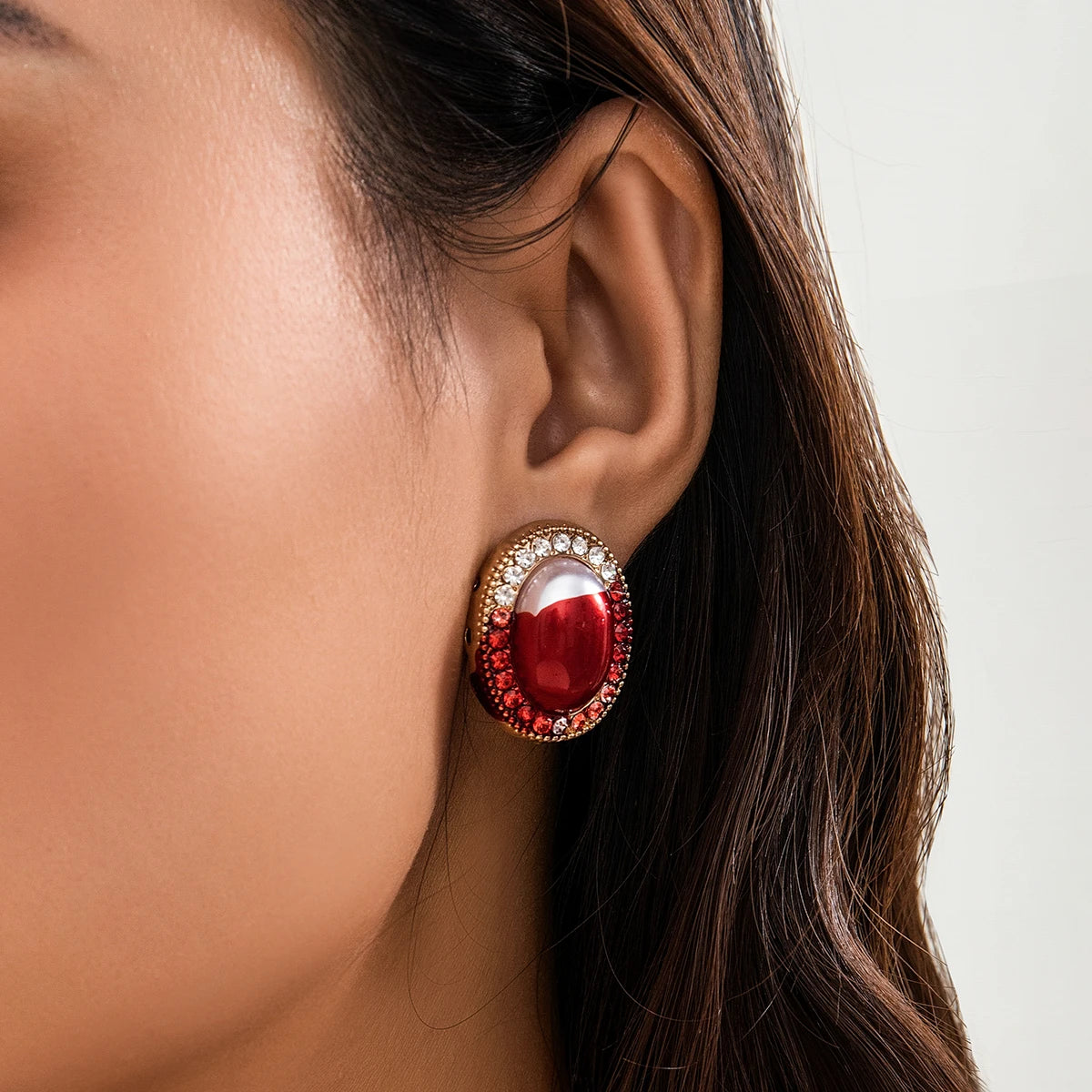 Karmesinrote Eleganz - Gothic Perlenmuster Anhänger Halskette für die Mutigen