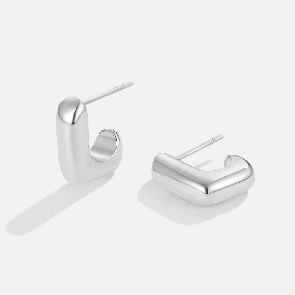 Alice Quadrat Hoop silberne Ohrringe