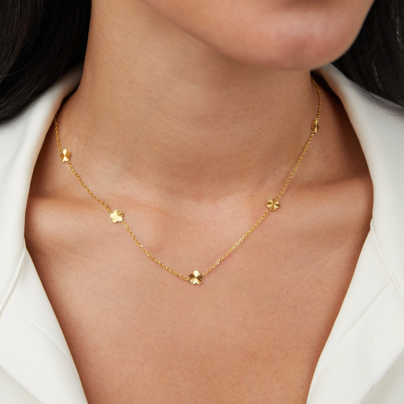 Blumen Power Goldene Kette