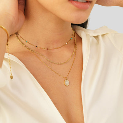 Weiße Opal Halskette